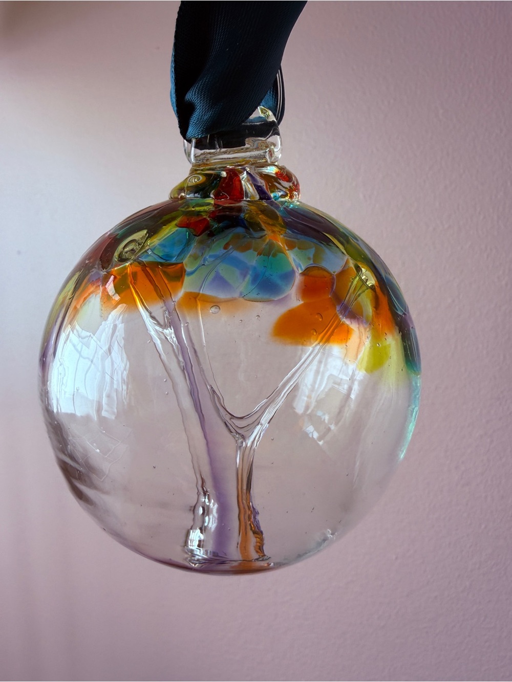 Kitras Art Glass Tree of Enchantment Hand Blow
Ornament Suncatcher New In Box